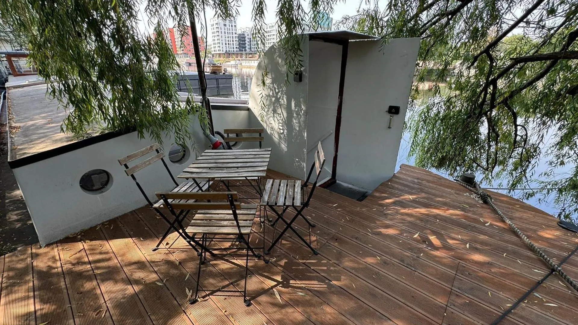 מלון Prague On Boat, Privat Pier, Free Parking 0*,  צ'כיה